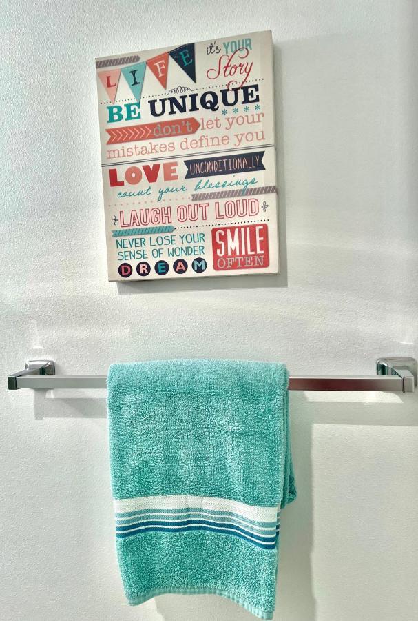 Micro Studio Apartment In University District- 10 Mins Walk To University Of Wa Seattle Bagian luar foto